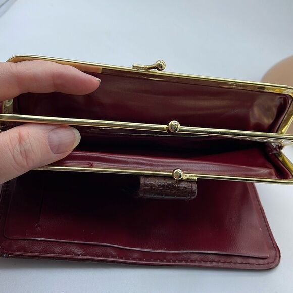 Vintage CVP croc embossed leather wallet . - Picture 8 of 8